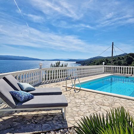 Villa Ensoleillee Solta Kroatien Стоморска Экстерьер фото