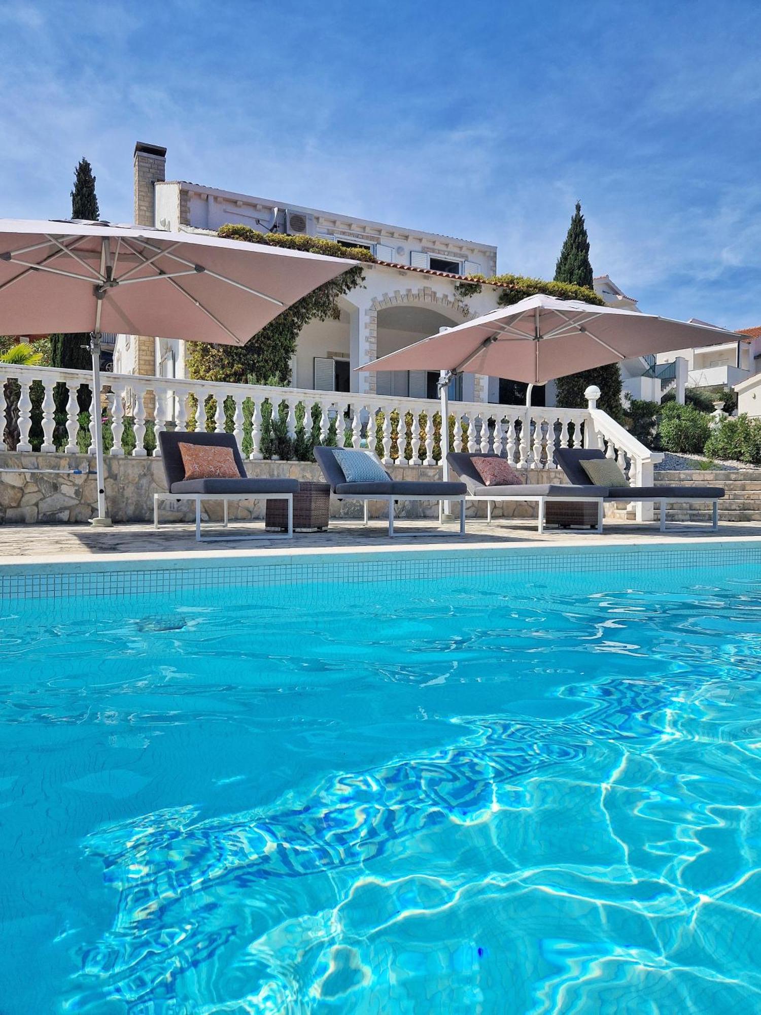 Villa Ensoleillee Solta Kroatien Стоморска Экстерьер фото