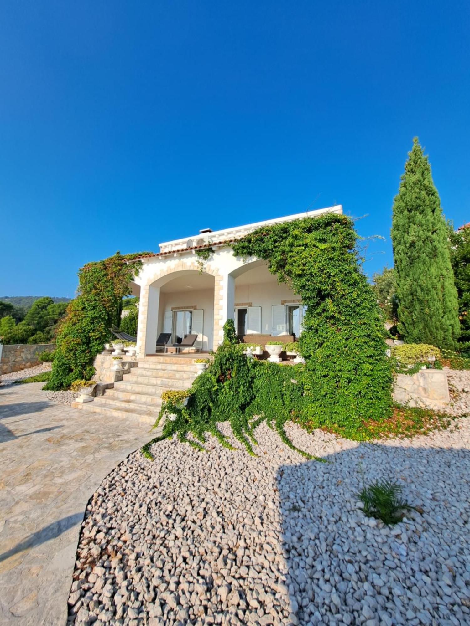 Villa Ensoleillee Solta Kroatien Стоморска Экстерьер фото